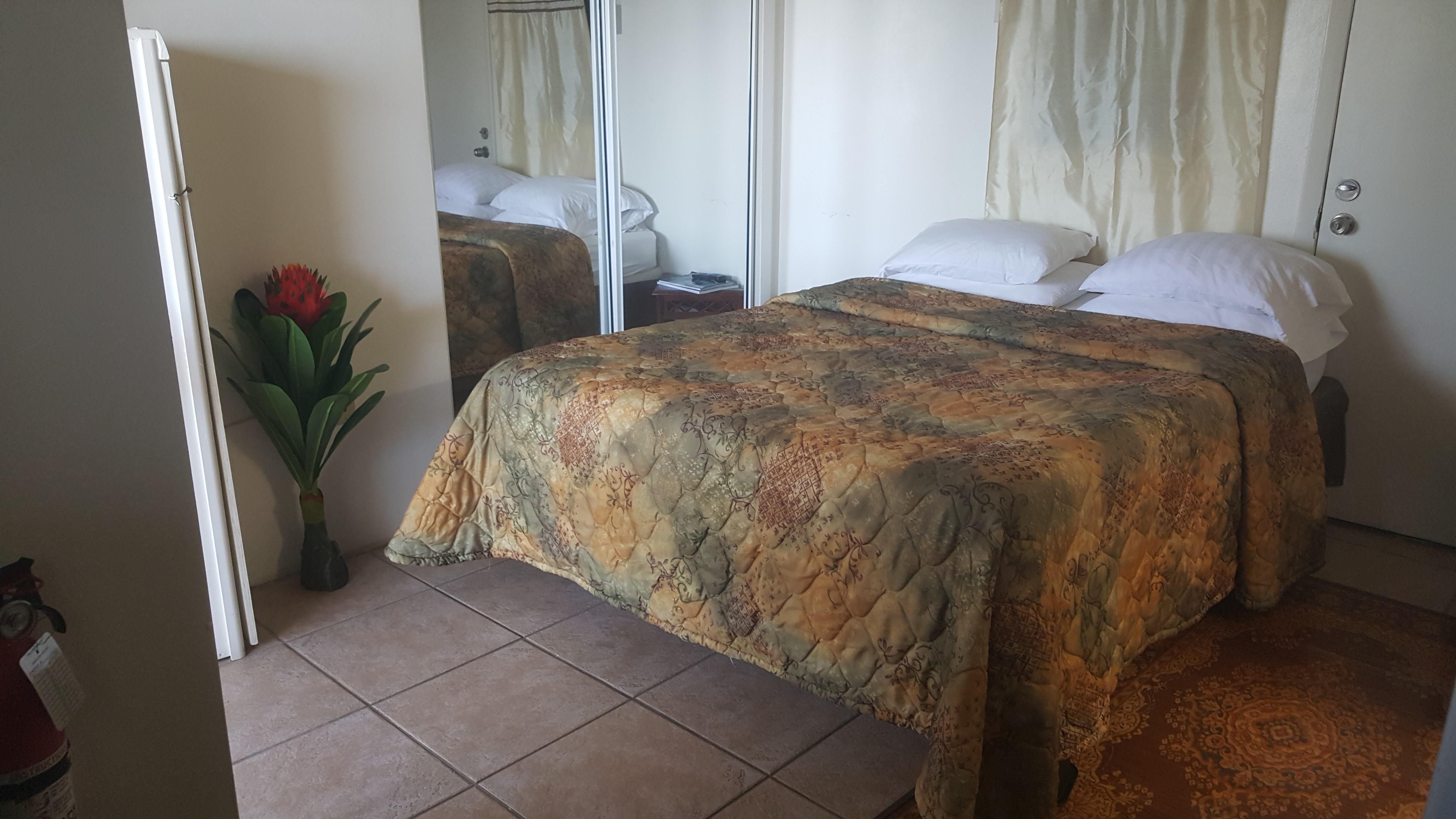 Sunset Gardens Guesthouse Contant  Esterno foto