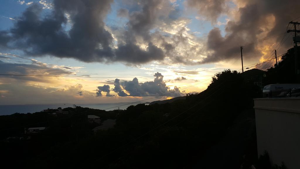 Sunset Gardens Guesthouse Contant  Esterno foto